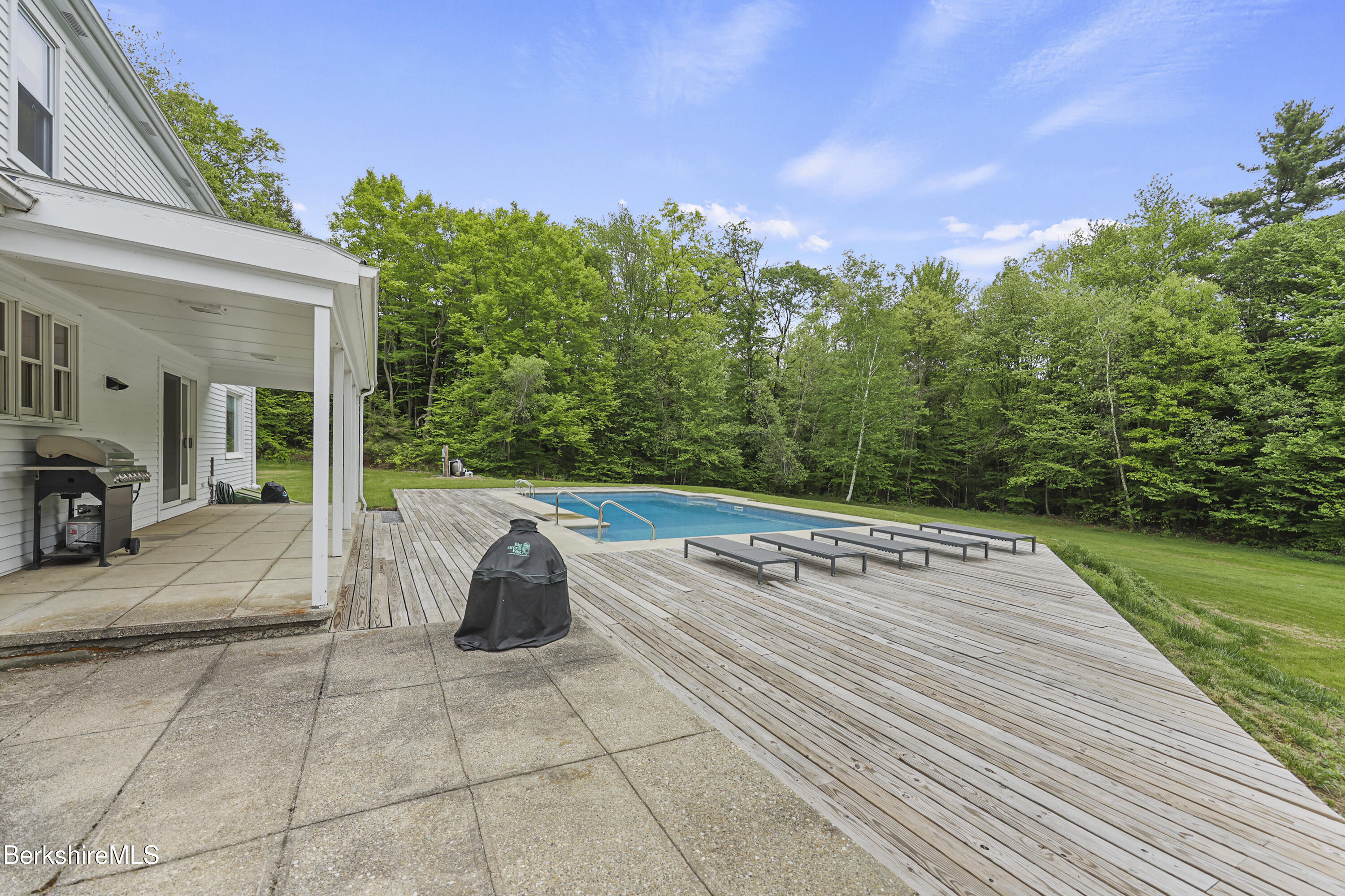 888 Hancock Road Williamstown, MA 01267 - Photo 56 of 78 280 Pool