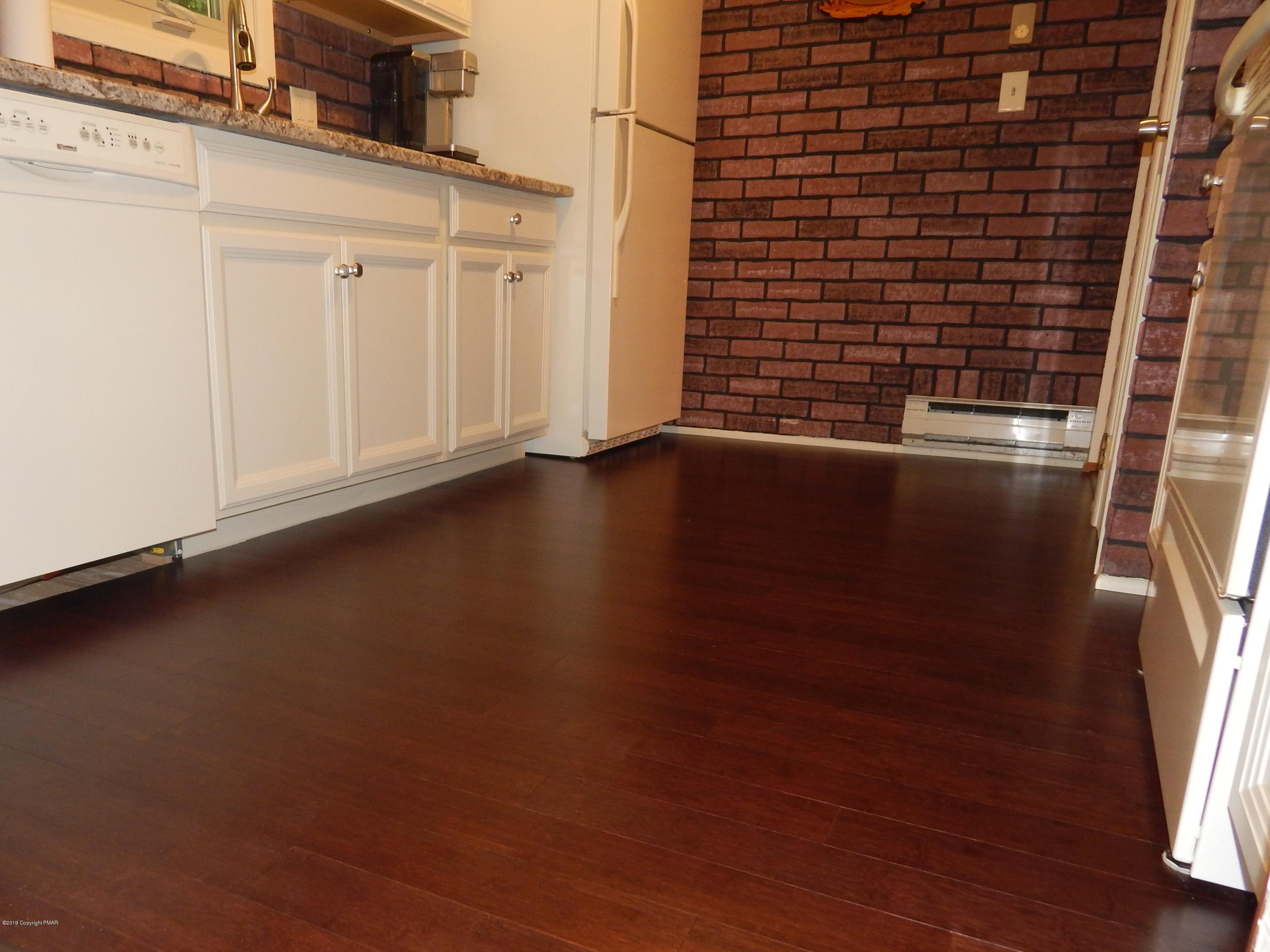 227 Kit Carson Circle Pocono Pines, PA 18350 - Photo 10 of 42 #10-Sapinski Kitchen Bamboo Flooring