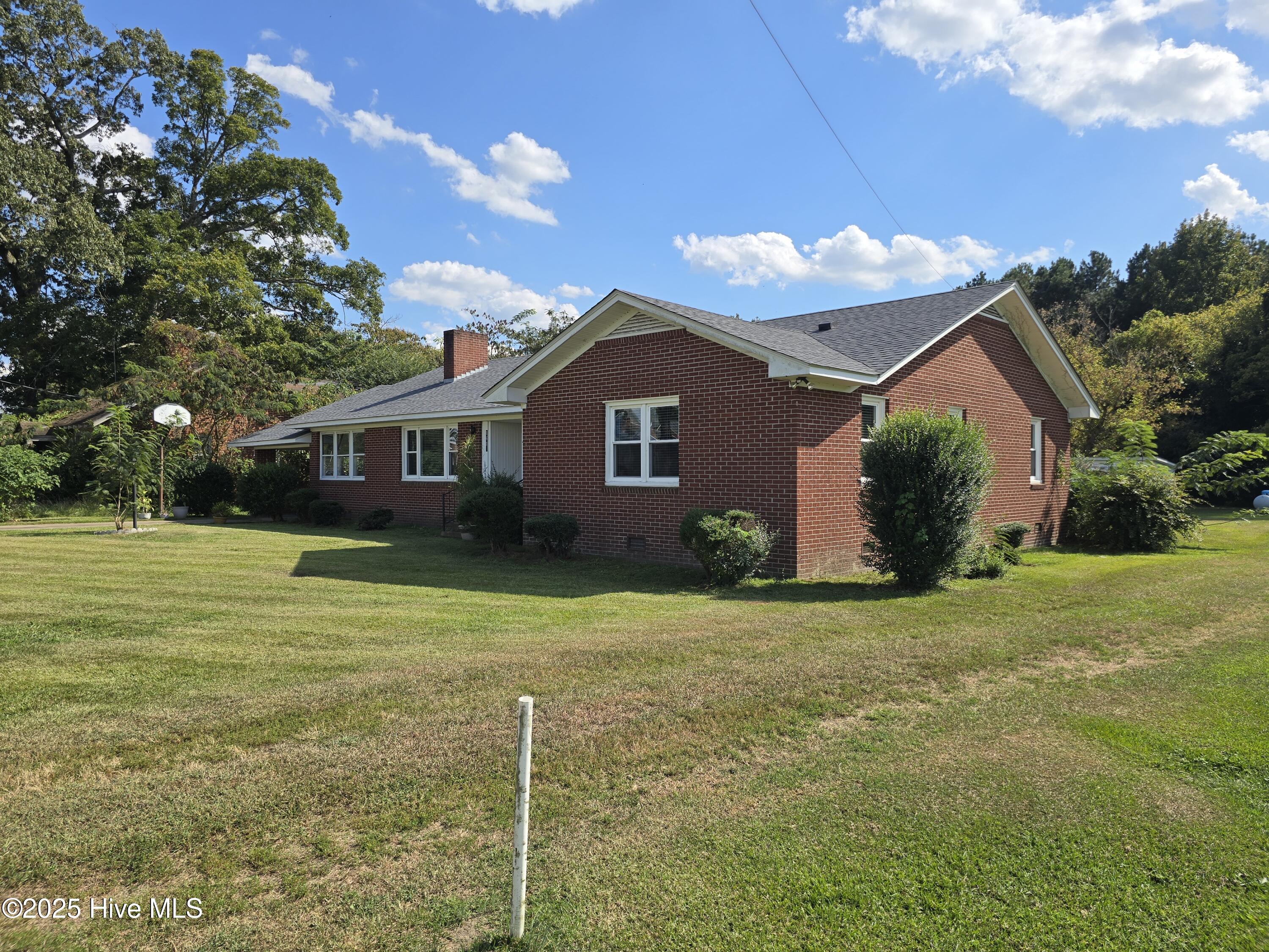 1612 Doolittle Mill Road Conway, NC 27820 - Photo 3 of 18 20250924_150749