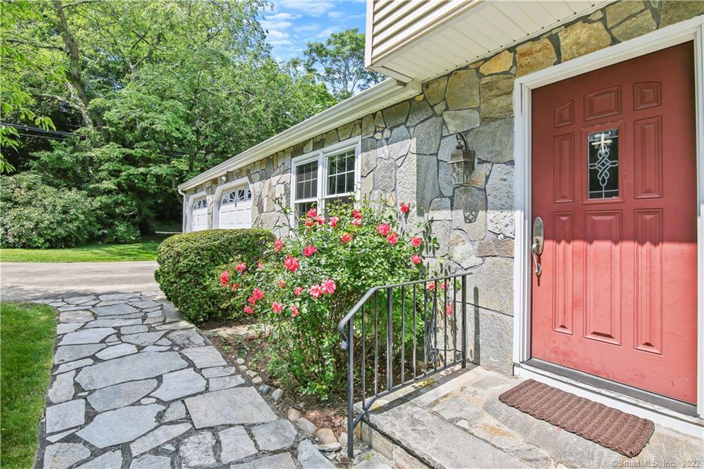 281 Mill River Road Fairfield, CT 06824 - Photo 1 of 1