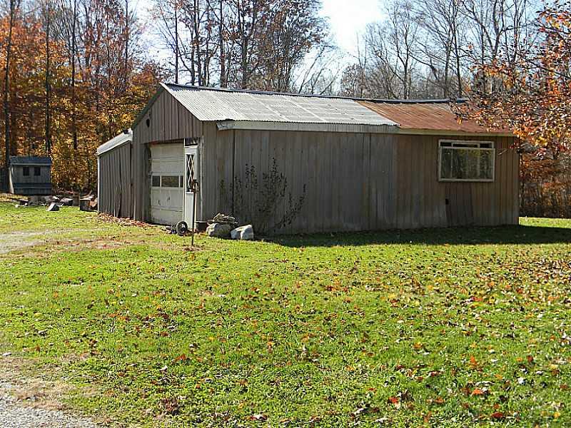 10227 Short Cut Road Cloverdale, IN 46120 - Photo 11 of 15 Gallery Image 11