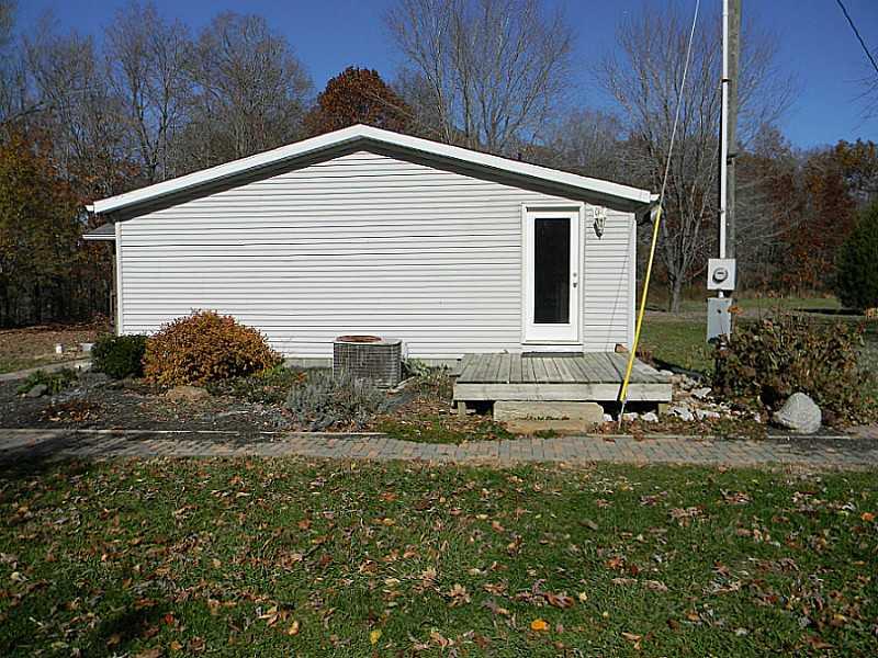 10227 Short Cut Road Cloverdale, IN 46120 - Photo 13 of 15 Gallery Image 13