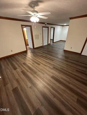 $1,195 | 3510 Ivy Commons Drive, Unit 302, Raleigh, NC 27606