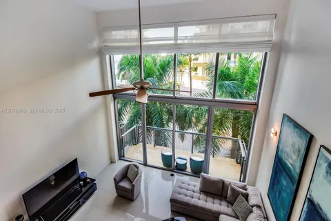 $5,490 | 6000 Collins Avenue, Unit 346, Miami Beach, FL 33140
