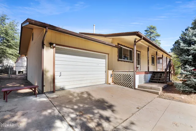 $299,700 | 200 West Forest Drive, Payson, AZ 85541