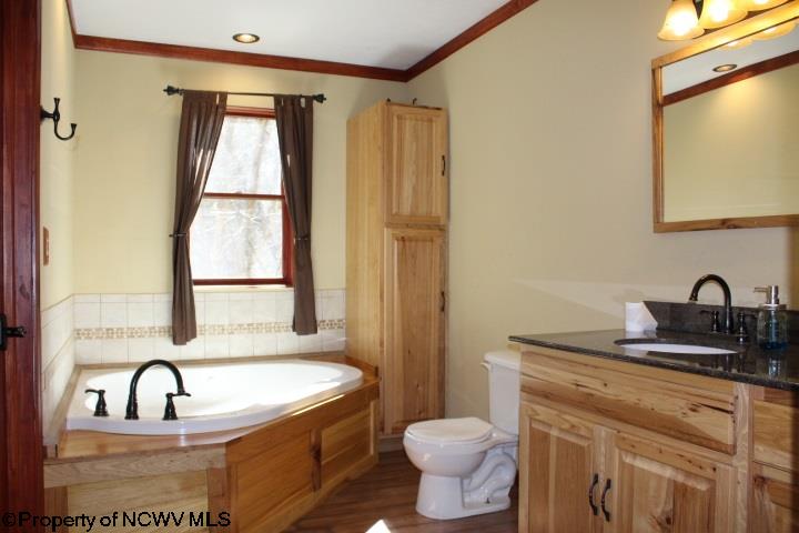 578 Sycamore Road Worthington, WV 26591 - Photo 6 of 20 Gallery Image 6
