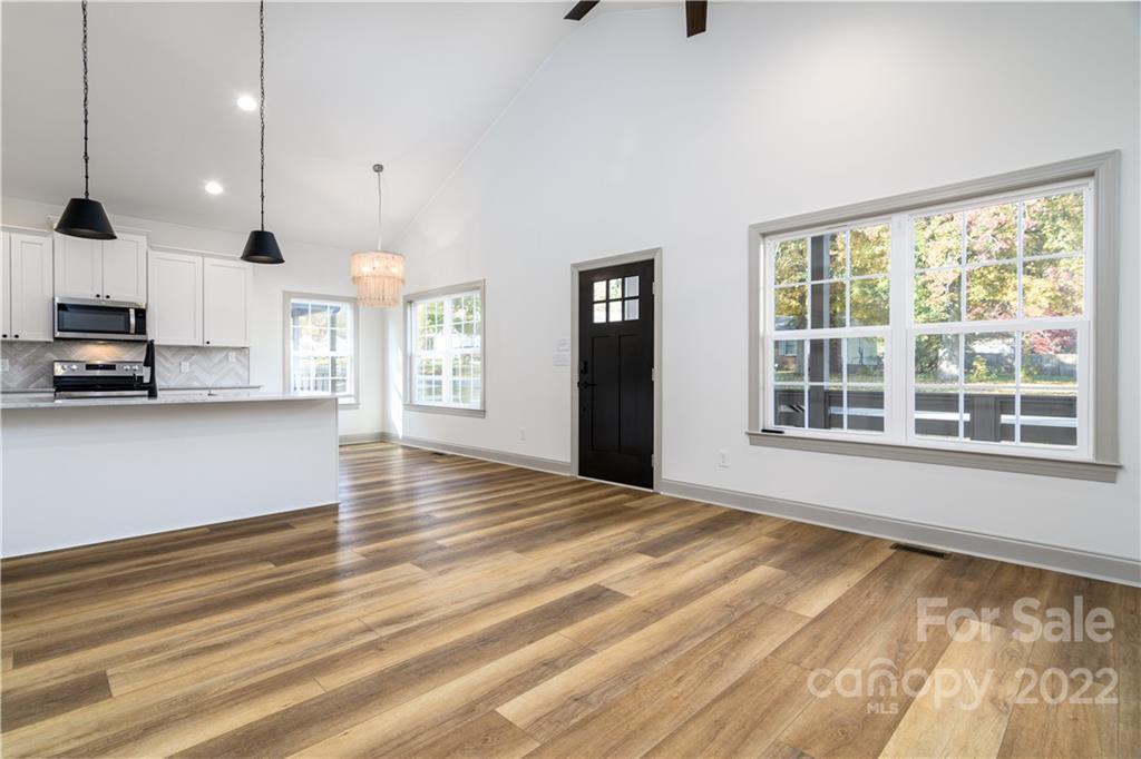 488 Pineview Road Rock Hill, SC 29730 - Photo 7 of 28 Gallery Image 7