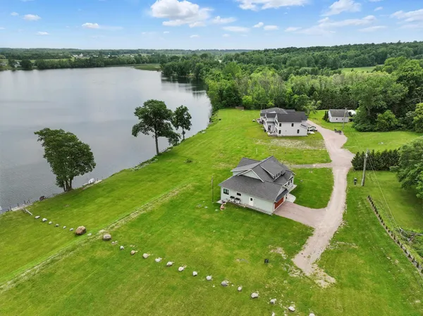 $394,750 | 40 Rachel Way, Unit LOT 1, South Hero, VT 05486