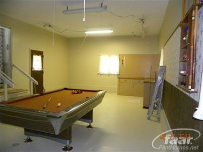 13137 North Genesee Road Clio, MI 48420 - Photo 6 of 7 20166115-5.JPG