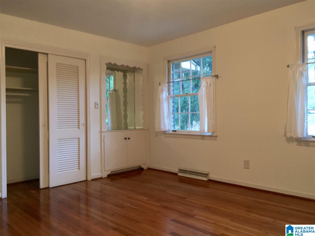 3335 Brookwood Road Birmingham, AL 35223 - Photo 17 of 33