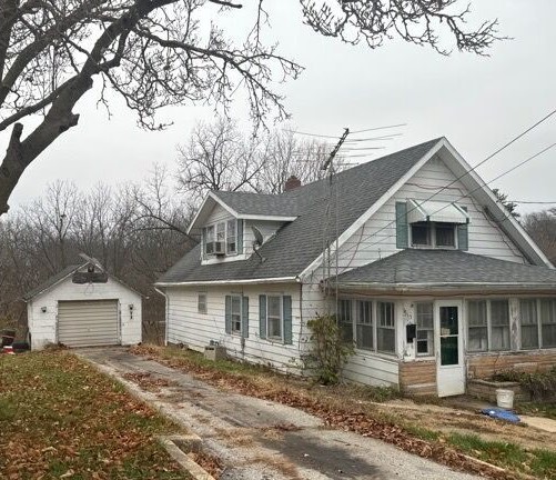 113 North College St