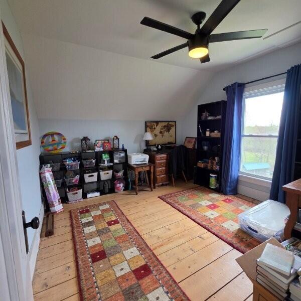 866 Main Street Lincoln, ME 04457 - Photo 28 of 69 2nd Floor, Bedroom #2