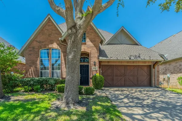 $3,000 | 1717 Lake Eden Drive, Euless, TX 76039