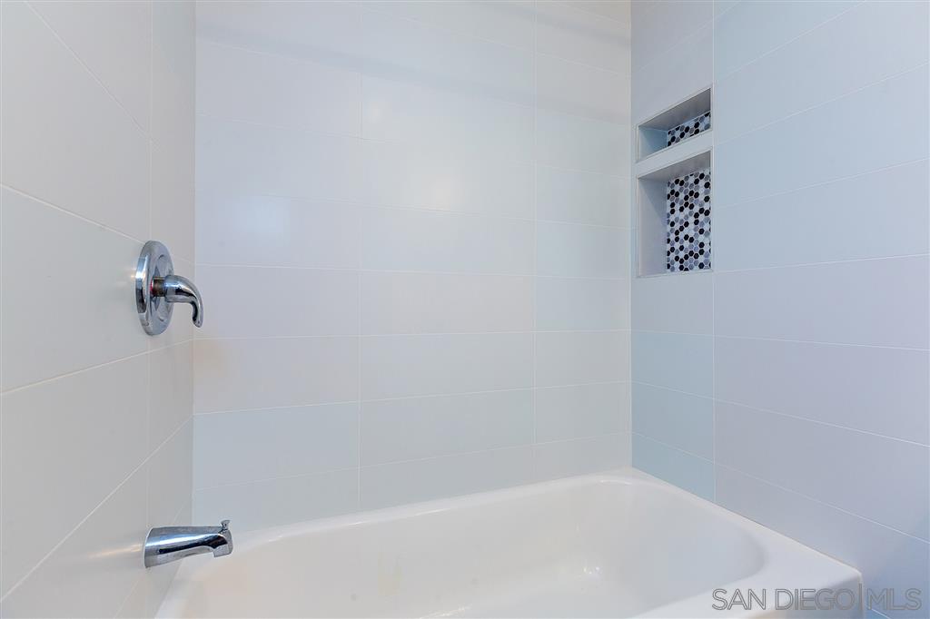 12842 Stone Canyon Road Poway, CA 92064 - Photo 18 of 25 Designer tiles