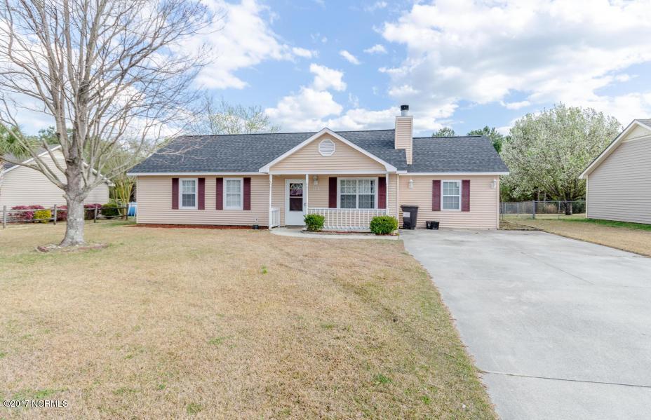128 Parnell Road Hubert, NC 28539 - Photo 1 of 6 20170314004919304419000000-o