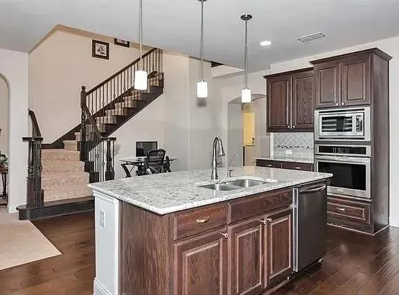 $3,200 | 913 Yarrow Street, Little Elm, TX 75068