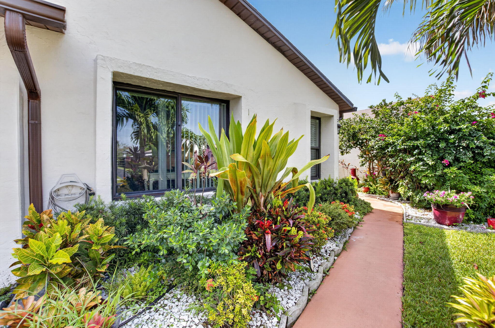 5034 Minto Road Boynton Beach, FL 33472 - Photo 5 of 65 5-web-or-mls-DSC_8690