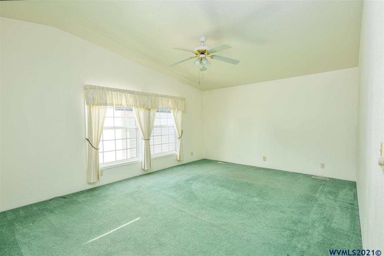 3075 Galena Loop Lebanon, OR 97355 - Photo 21 of 37 Gallery Image 21
