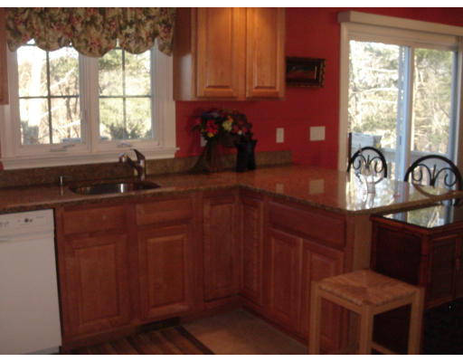 23 R Nicks Rock Road, Unit 2 Plymouth, MA 02360 - Photo 15 of 16 Gallery Image 15
