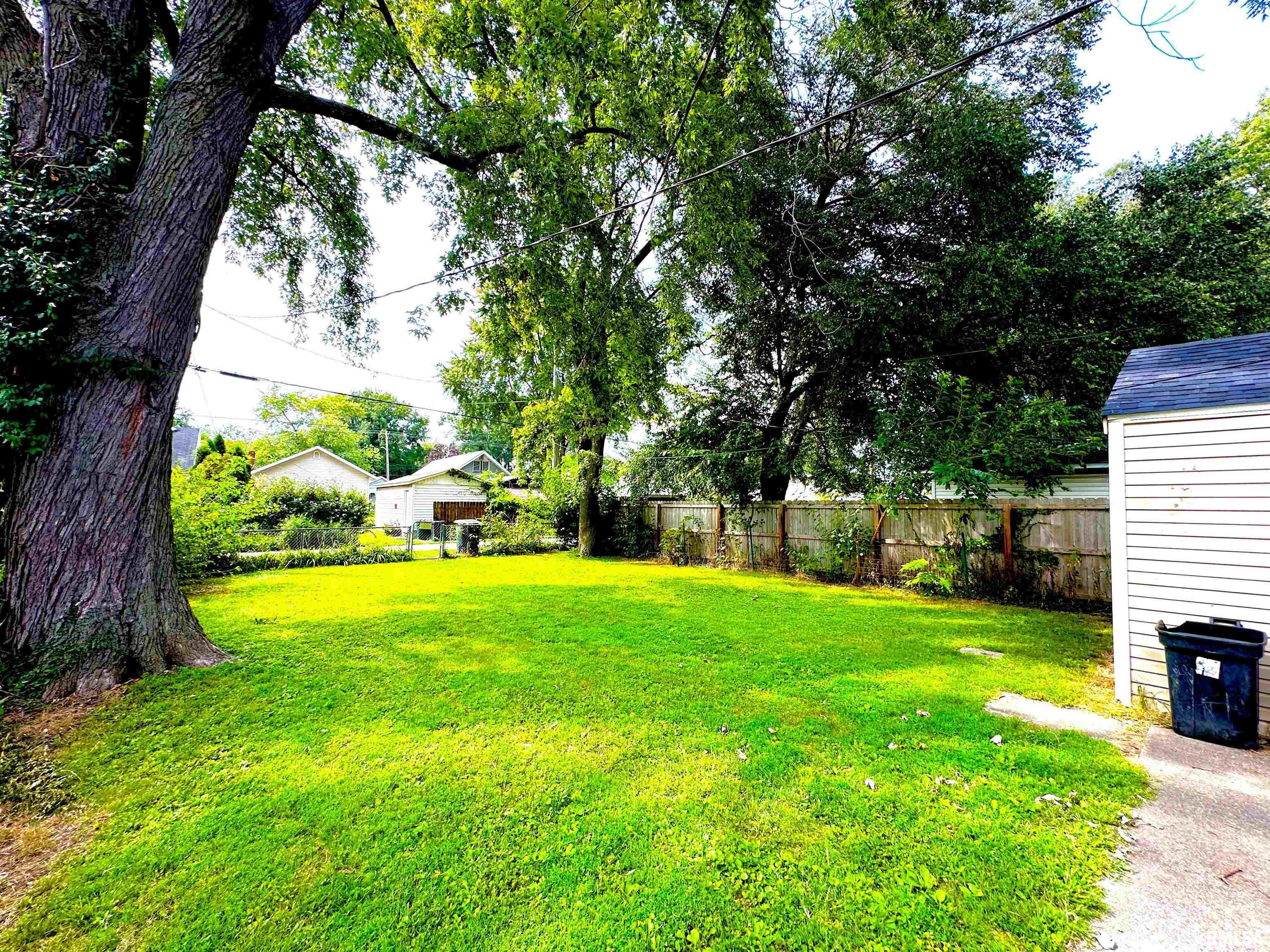 2341 South 12th Street Springfield, IL 62703 - Photo 4 of 12