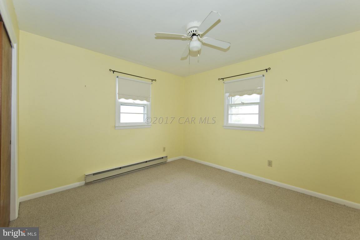 10417 Exeter Road Ocean City, MD 21842 - Photo 14 of 26 Gallery Image 14