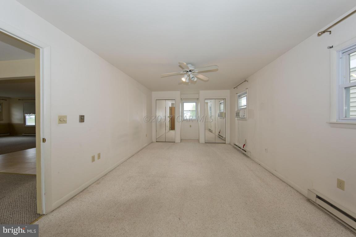 10417 Exeter Road Ocean City, MD 21842 - Photo 10 of 26 Gallery Image 10