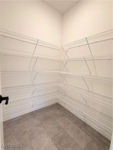 $3,700 | 8415 Iron Heart Lane, Las Vegas, NV 89113