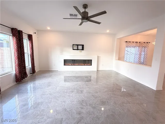 $3,700 | 8415 Iron Heart Lane, Las Vegas, NV 89113