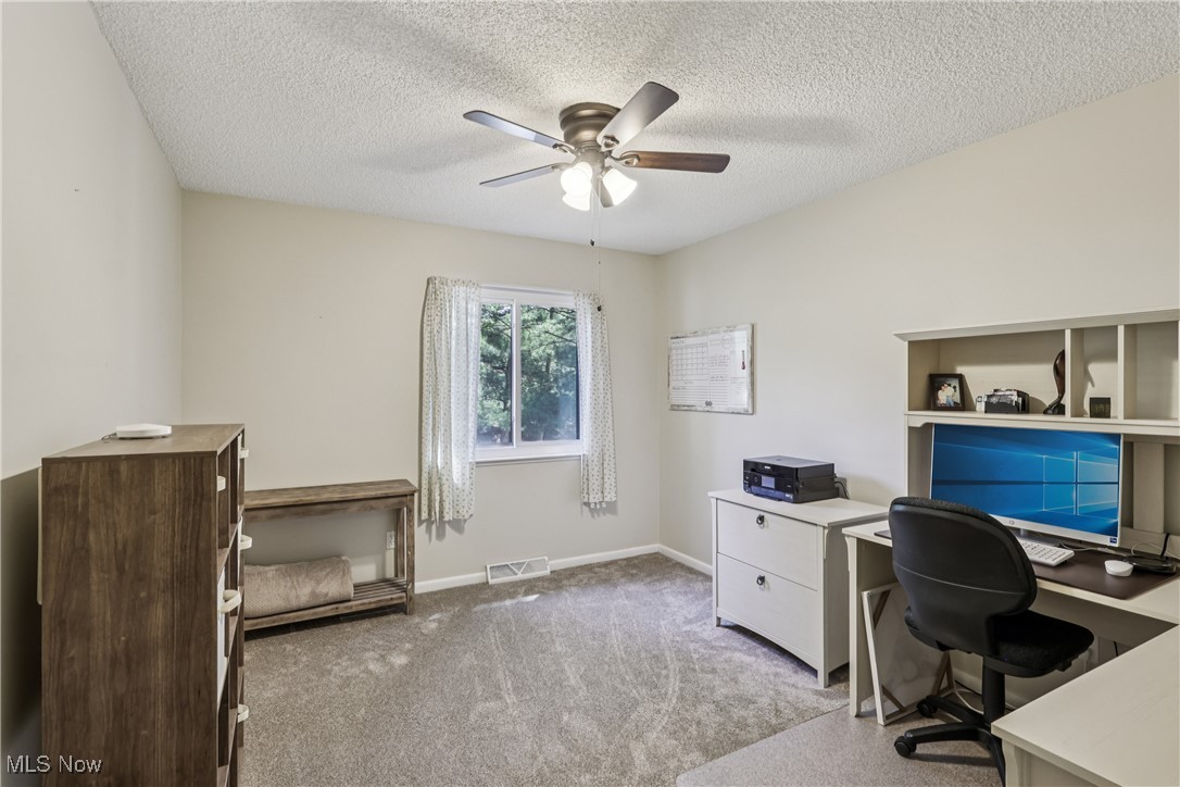 595 Hampton Ridge Drive Akron, OH 44313 - Photo 28 of 39 Gallery Image 28
