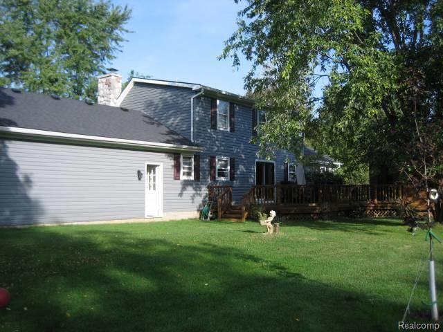 4903 Herd Road Metamora, MI 48455 - Photo 9 of 25 Back of Home