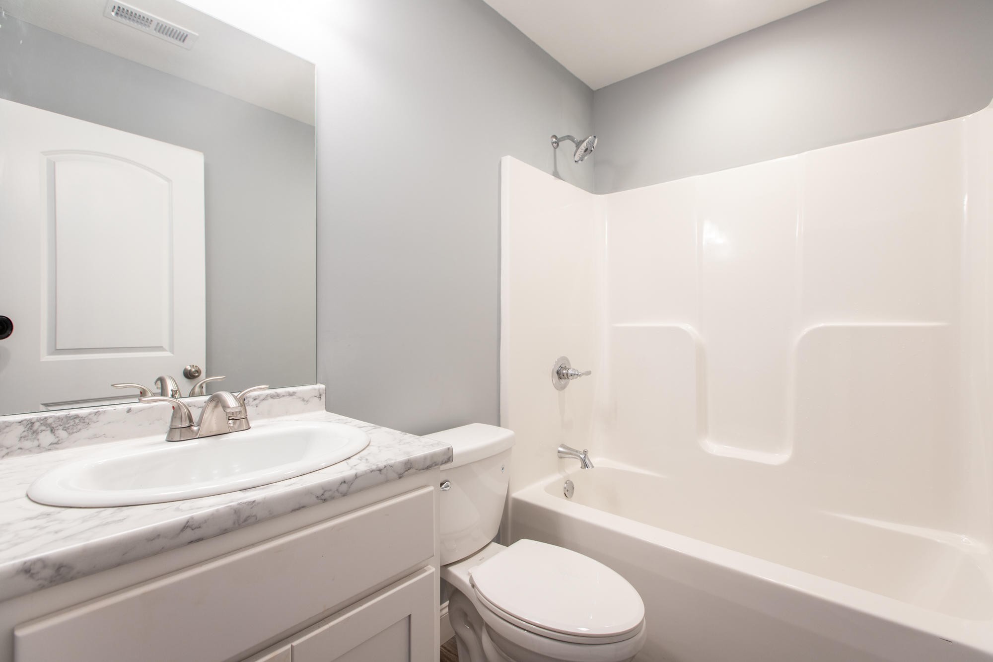 928 Houston Springs Road Greenback, TN 37742 - Photo 23 of 31 a bathroom with a sink toilet and shower