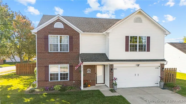 $359,900 | 2187 Rolling Hill Court, Columbus, IN 47201