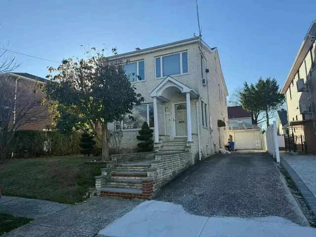 $1,450,000 | 40-22 190th Street | Auburndale