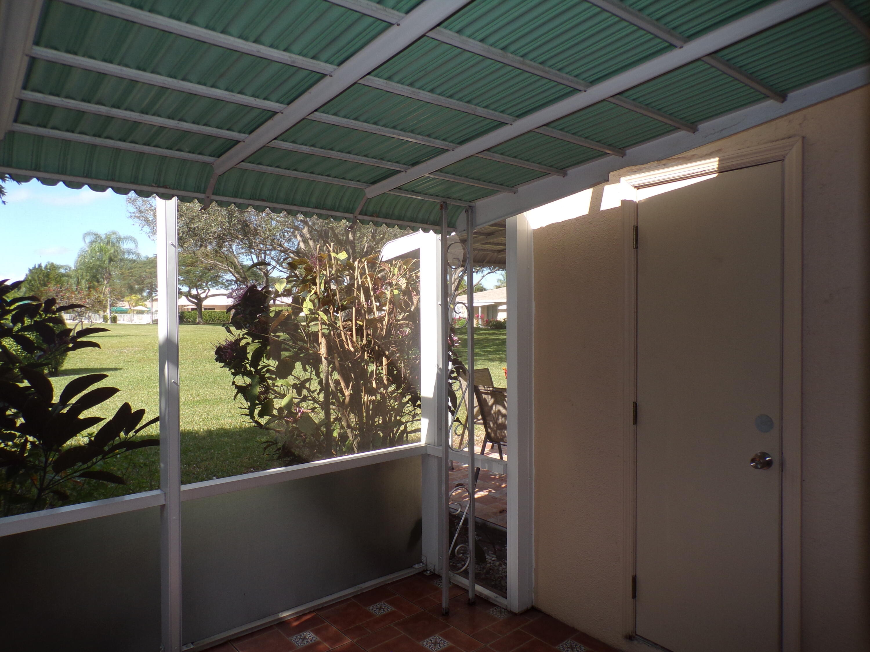 20952 Covington Drive Boca Raton, FL 33433 - Photo 30 of 36 137_1997