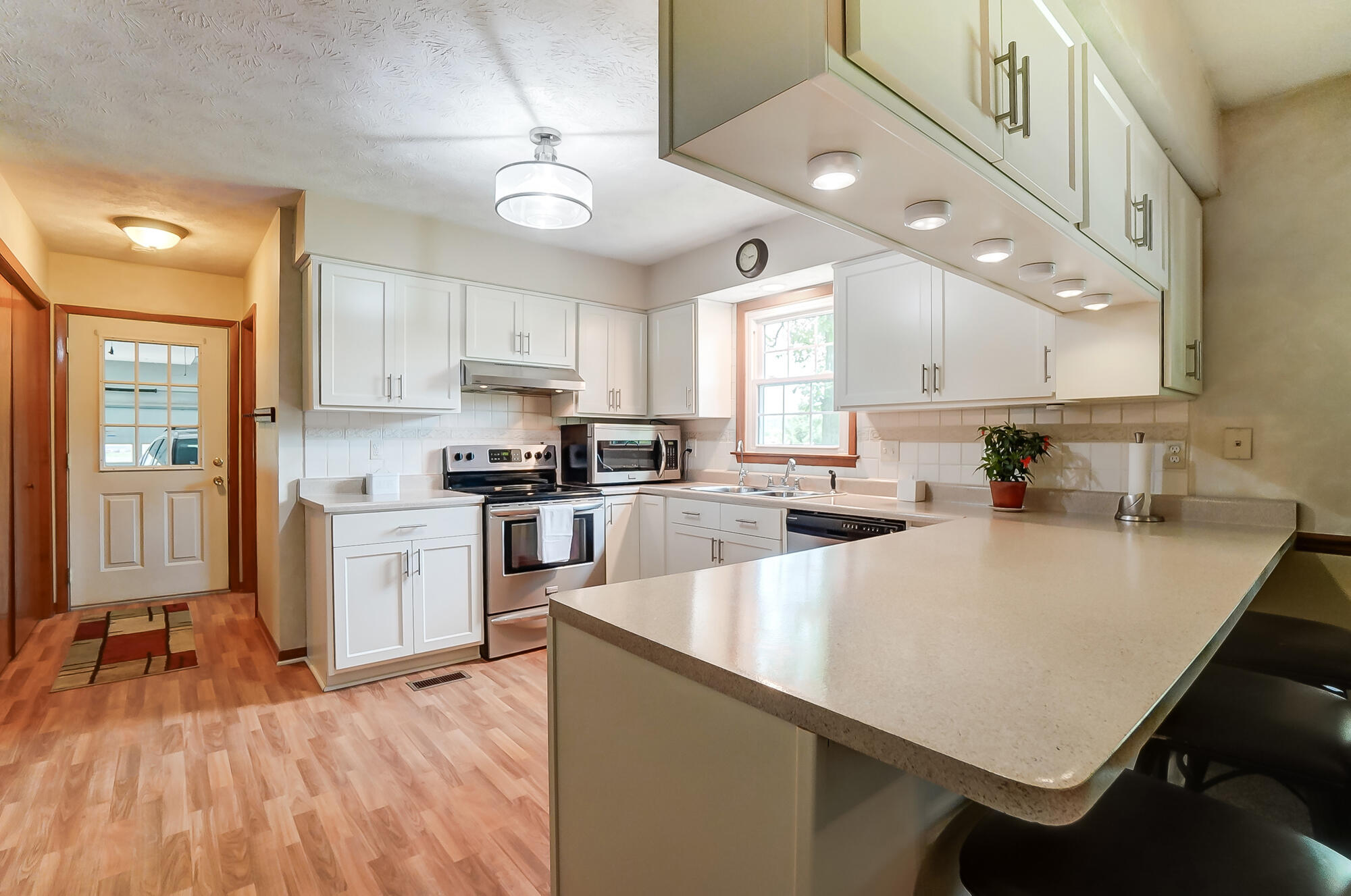 1588 Willow Road Springfield, OH 45502 - Photo 12 of 53