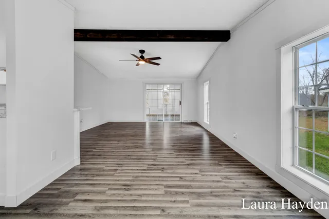 $242,900 | 6220 West Riverside Drive, Saranac, MI 48881