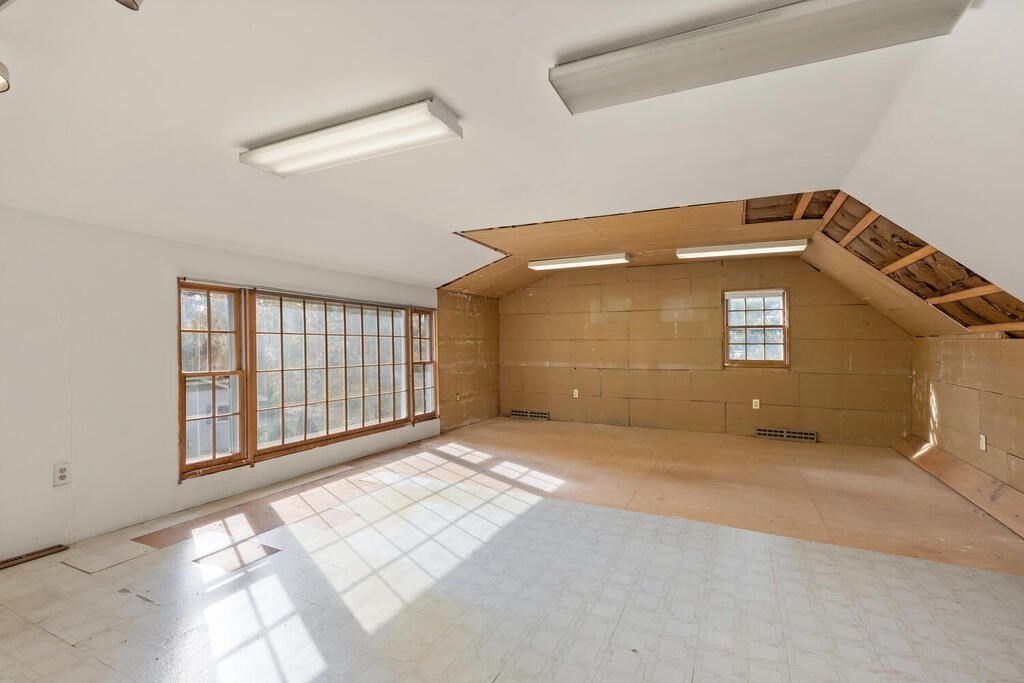 14 Parkerville Road Chelmsford, MA 01824 - Photo 26 of 34 a view of a garage