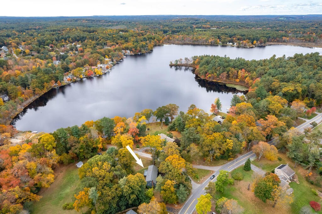 14 Parkerville Road Chelmsford, MA 01824 - Photo 33 of 34 a view of lake with mountain
