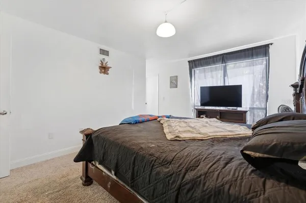 $199,000 | 1836 North Crystal Lake Drive, Unit 70, Lakeland, FL 33801