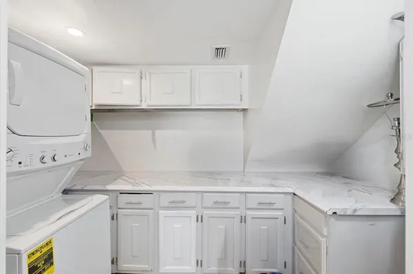 $199,000 | 1836 North Crystal Lake Drive, Unit 70, Lakeland, FL 33801