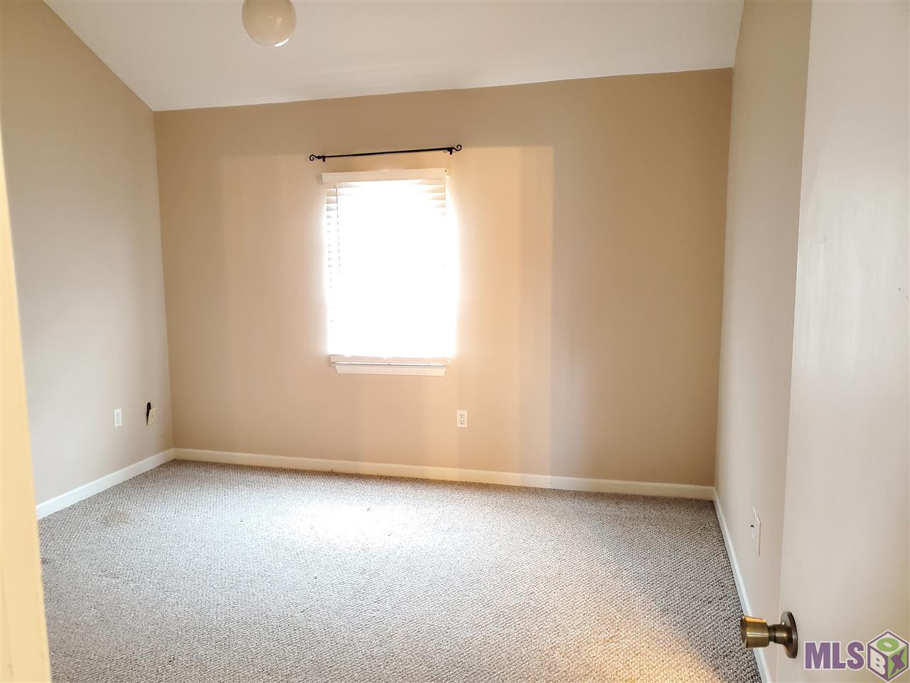 3330 Willard Street, Unit 802 Baton Rouge, LA 70802 - Photo 11 of 15