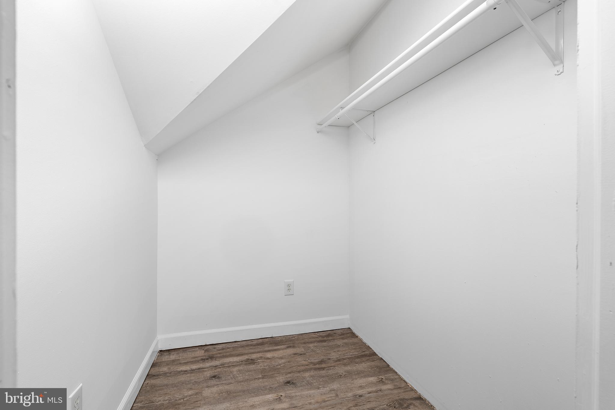 15 South Pine Avenue Maple Shade, NJ 08052 - Photo 16 of 31