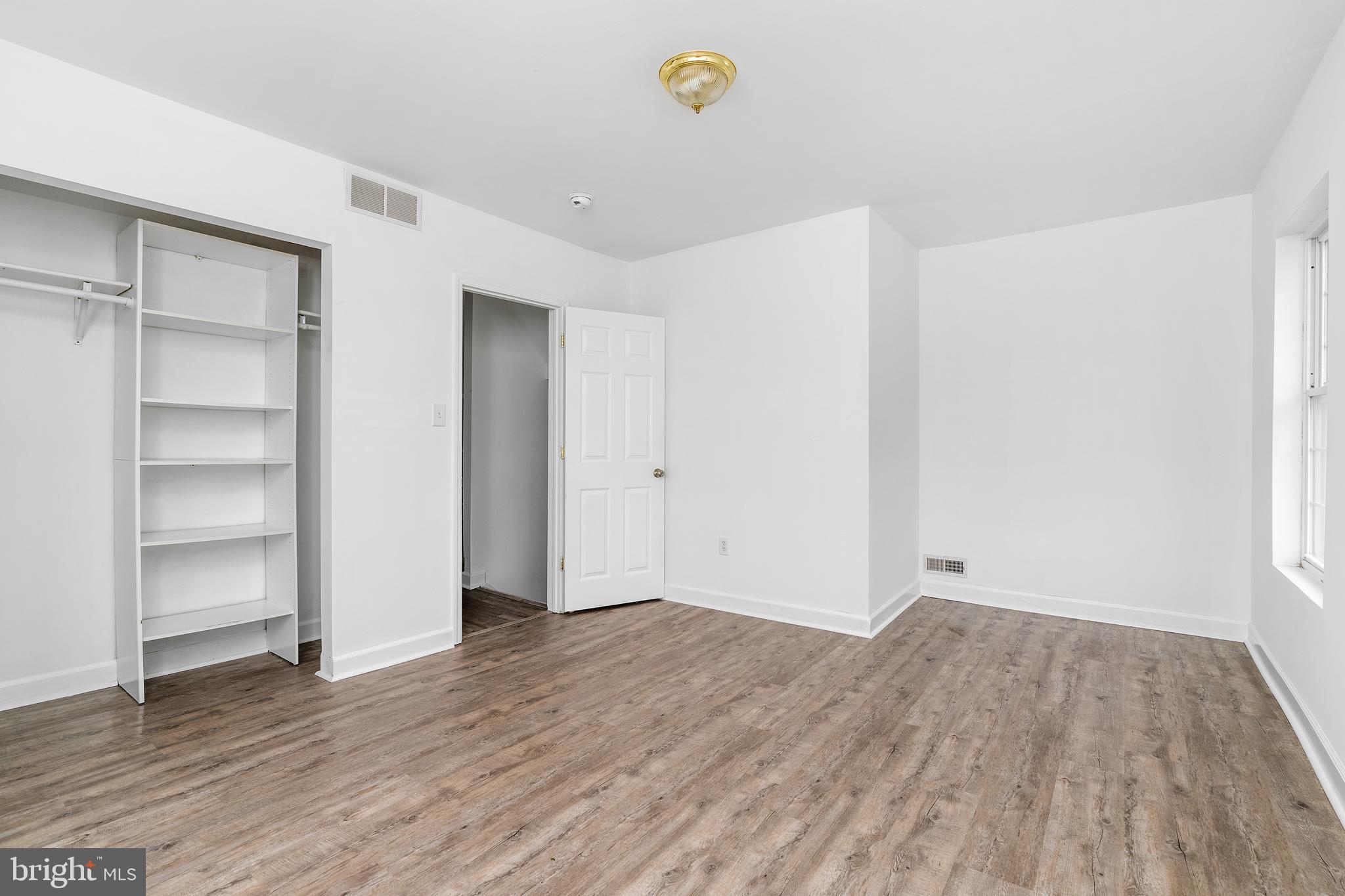 15 South Pine Avenue Maple Shade, NJ 08052 - Photo 23 of 31