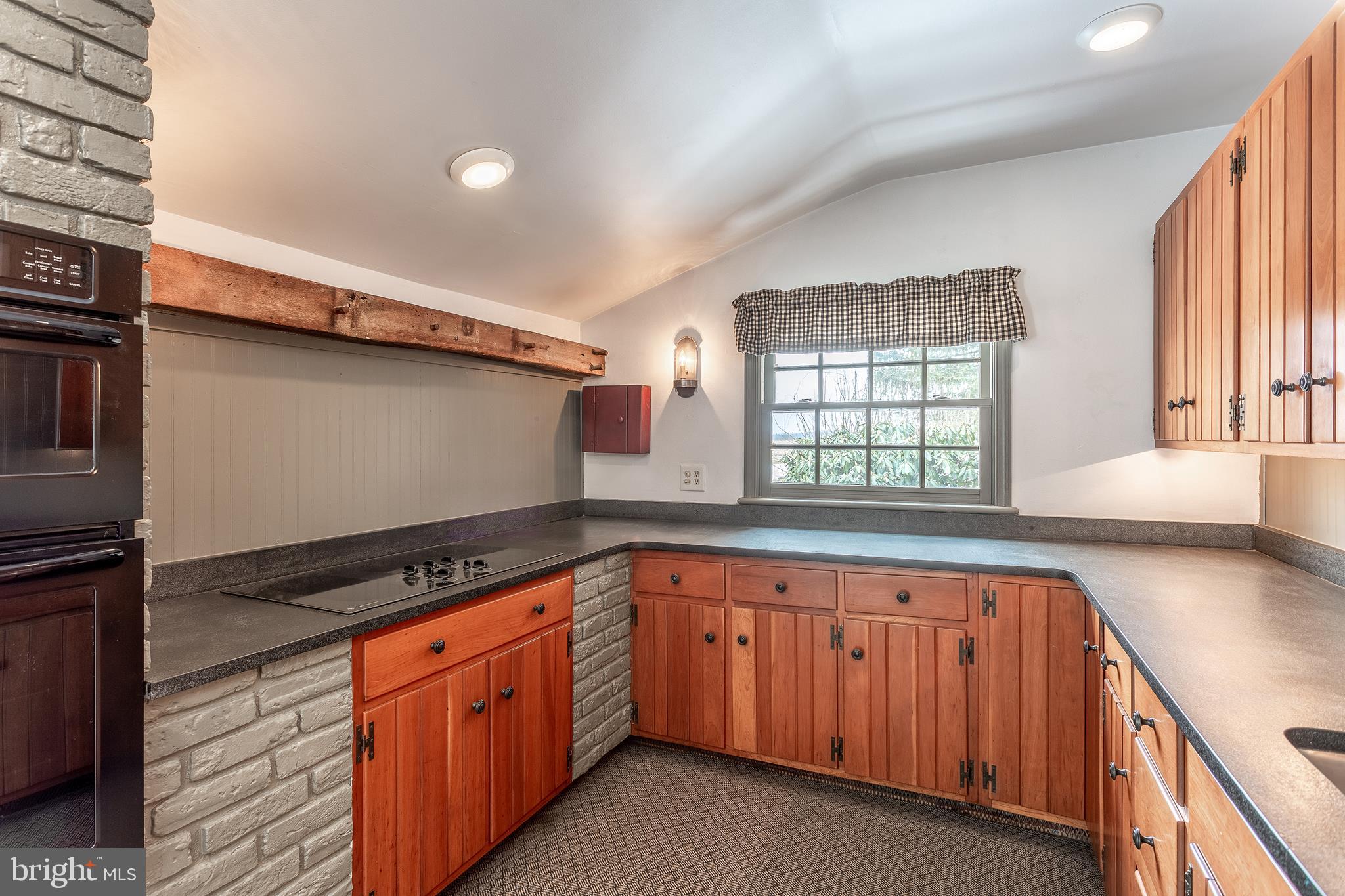 1940 Swamp Road Quakertown, PA 18951 - Photo 22 of 44 Gallery Image 22