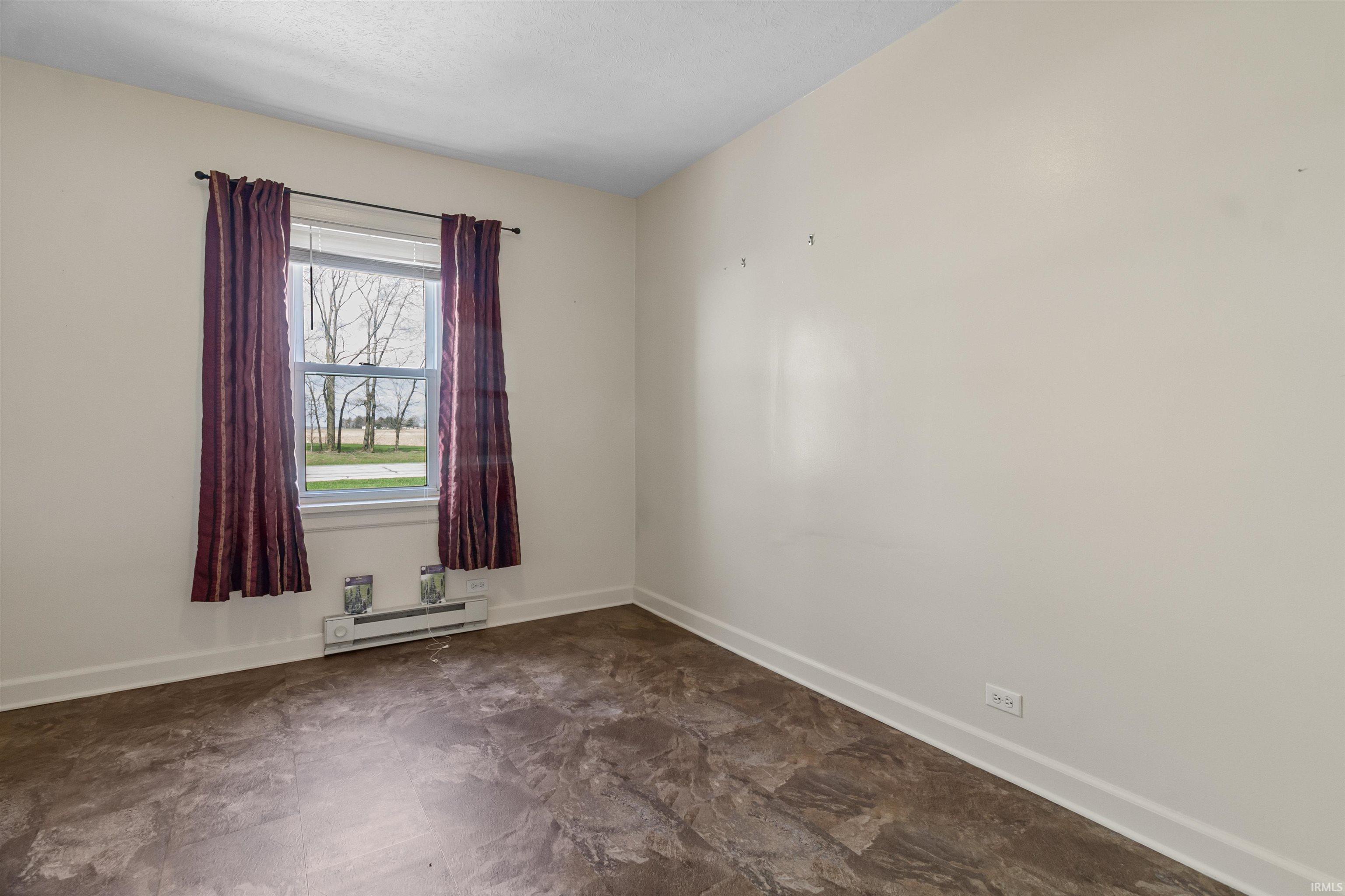 9363 Marion Road Warren, IN 46792 - Photo 17 of 34 Gallery Image 17