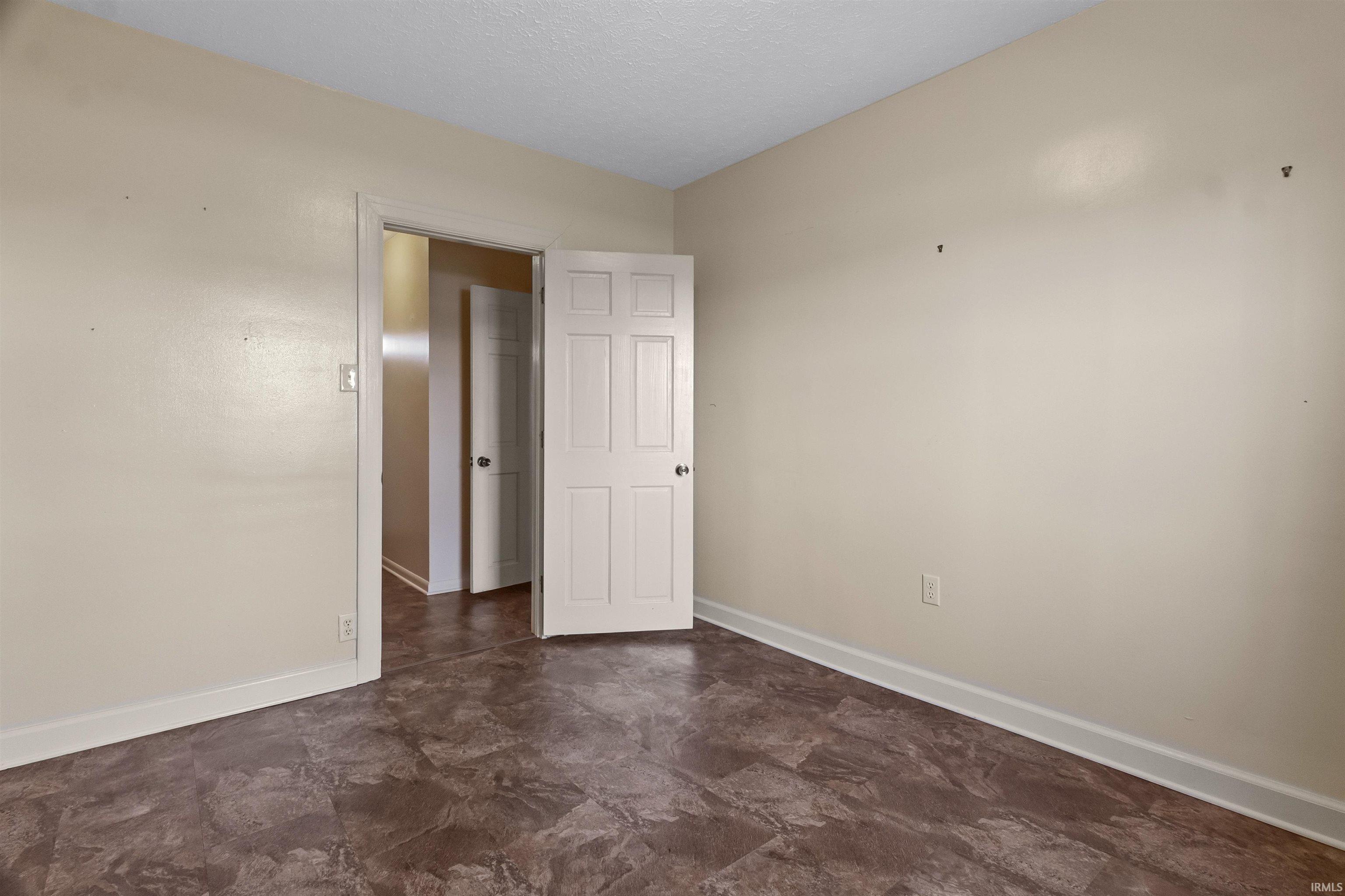 9363 Marion Road Warren, IN 46792 - Photo 18 of 34 Gallery Image 18