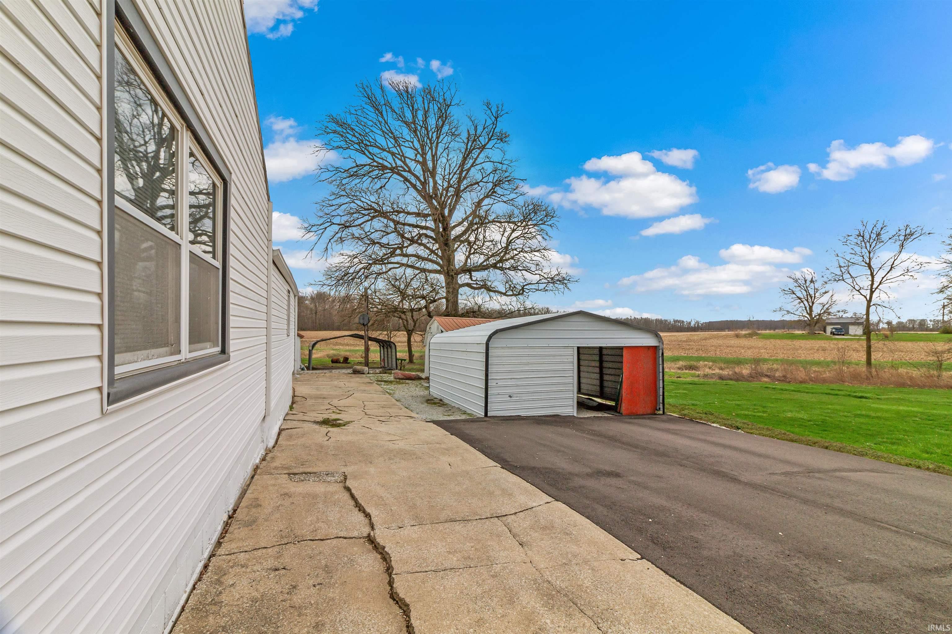 9363 Marion Road Warren, IN 46792 - Photo 31 of 34 Gallery Image 31