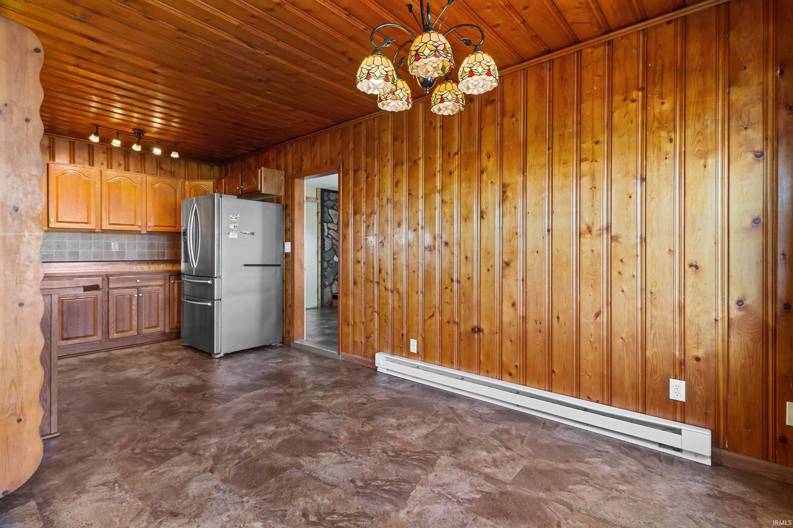 9363 Marion Road Warren, IN 46792 - Photo 7 of 34 Gallery Image 7