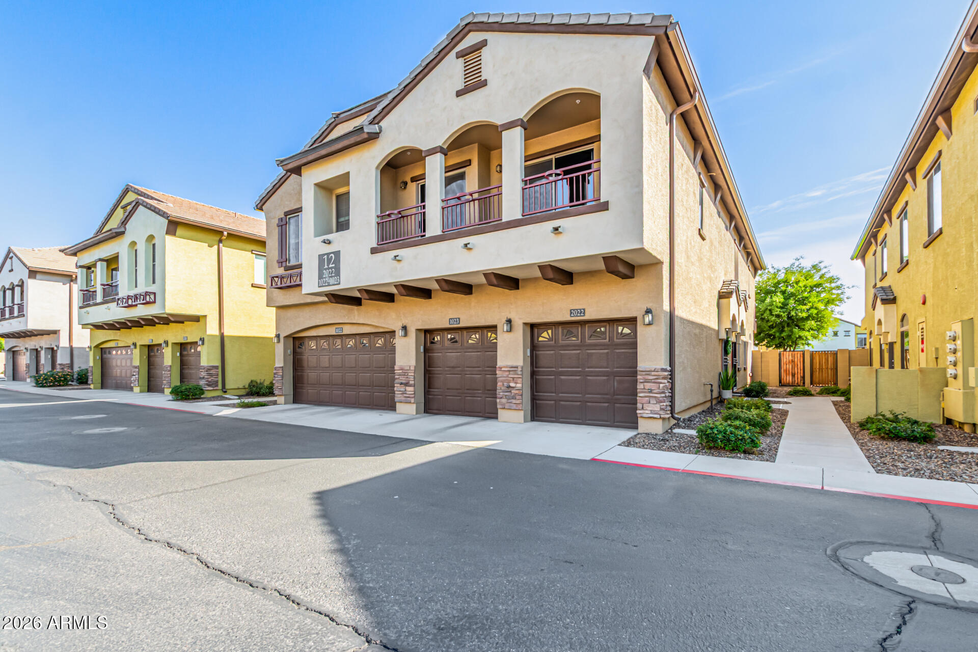 2725 East Mine Creek Road, Unit 2022 Phoenix, AZ 85024 - Photo 2 of 25