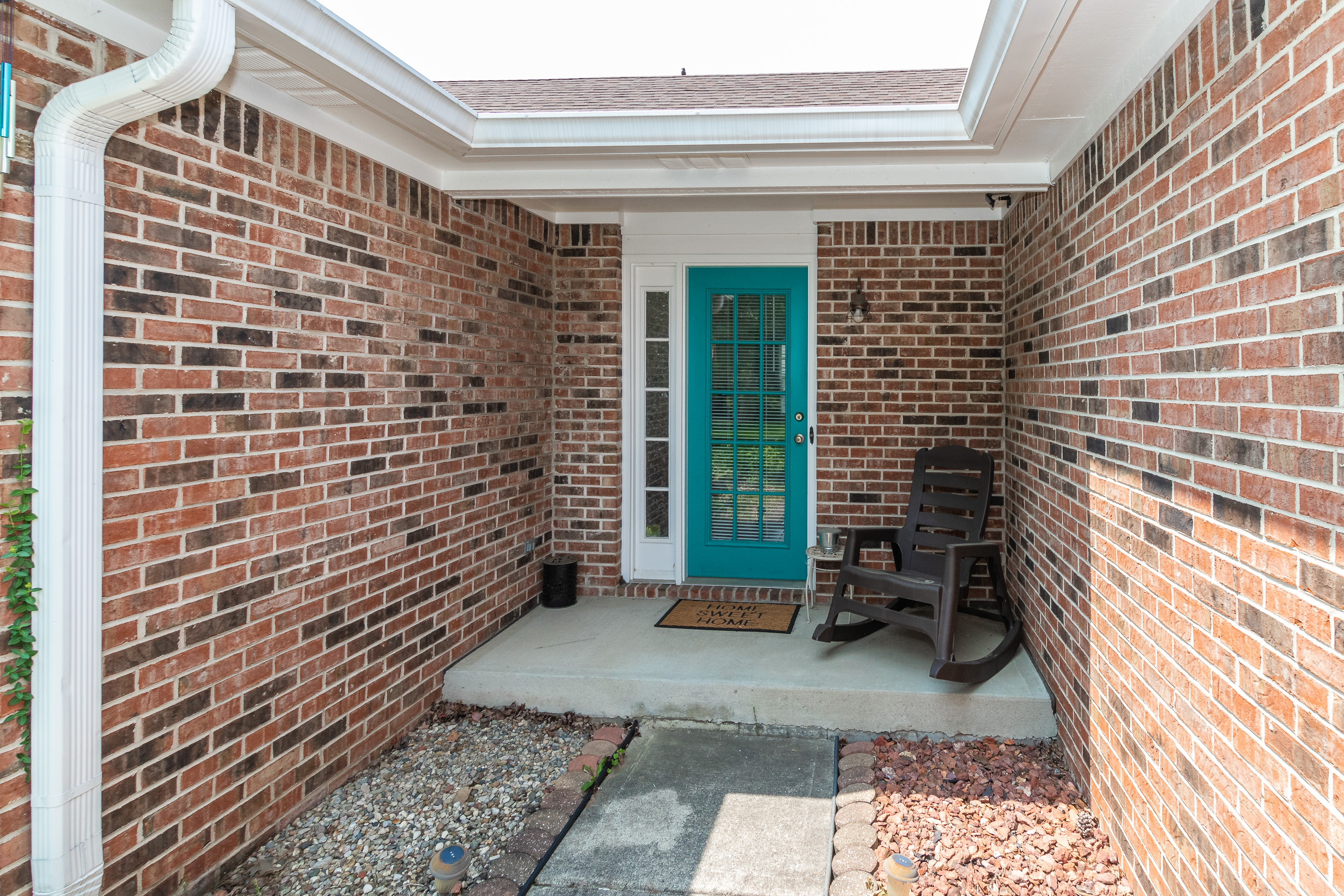 7210 North Carroll Road Indianapolis, IN 46236 - Photo 2 of 25